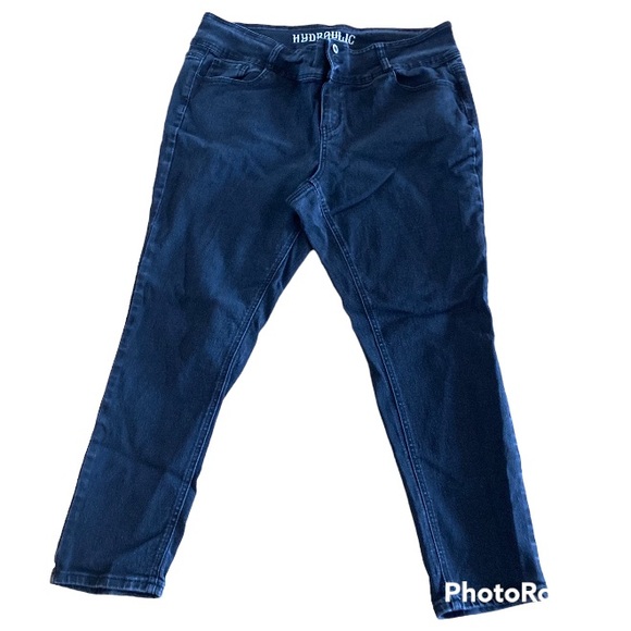 Hydraulic Jeans Hydraulic Curvy Skinny Black 3 Button Jean Poshmark